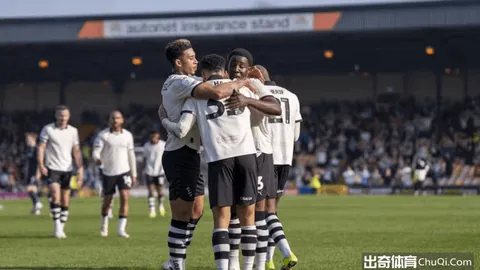 “国乒体能测试逗乐网友，表情包横扫网络，笑料百出！”